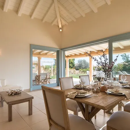 Villa Emerald