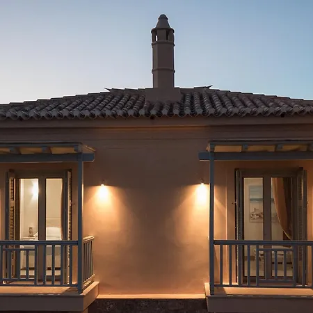Emerald Villa *