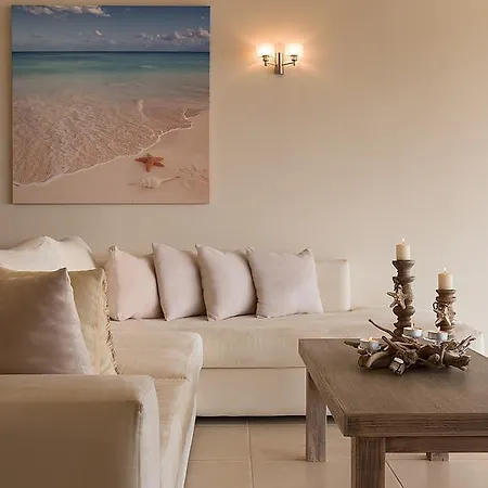 Emerald Villa *